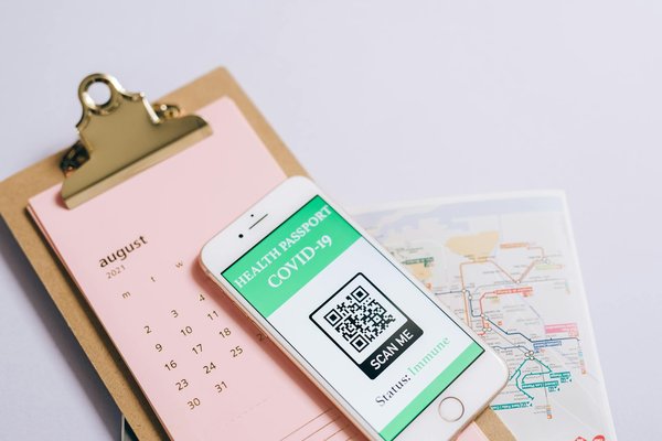 Comment éviter les arnaques en ligne lors de réservations à rabais ?